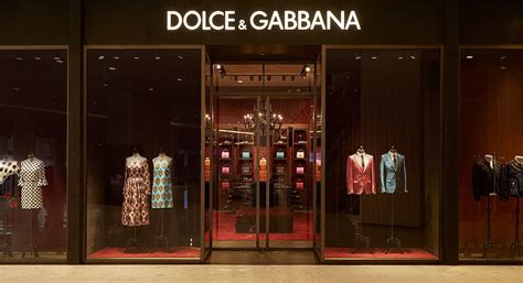 Dolce & Gabbana Nasıl Okunur.